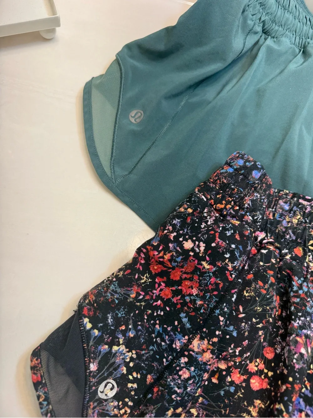 lululemon athletica lightweight comfortable